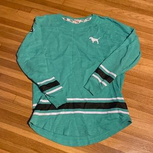 Victoria’s Secret Pink crew neck